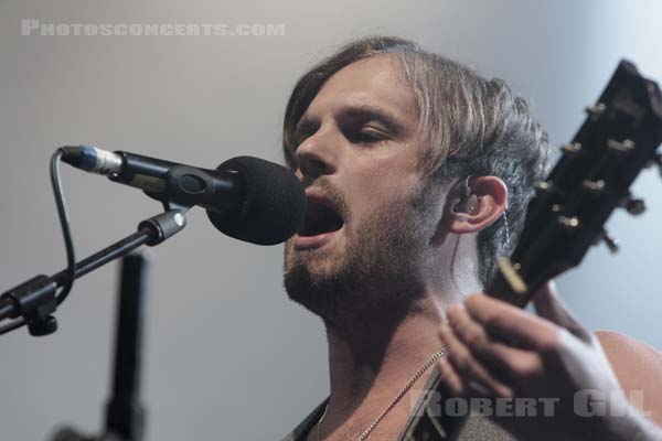 KINGS OF LEON - 2008-07-08 - PARIS - Zenith - 